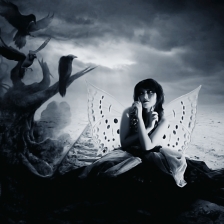 What are you gonna tell me oh the bird ...? by Sef's Miko